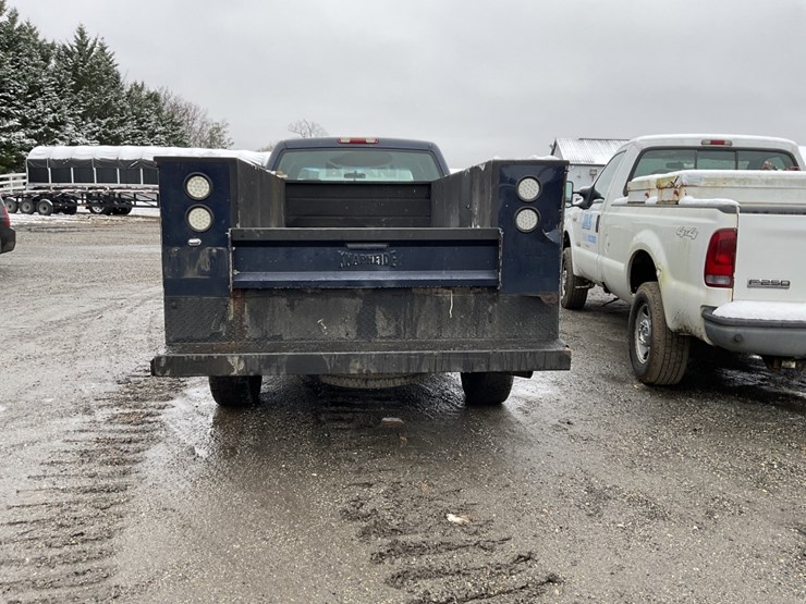 chevrolet-3500-image-4