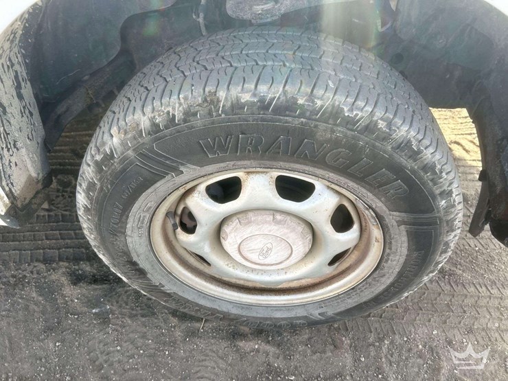 2016-ford-f150-image-22