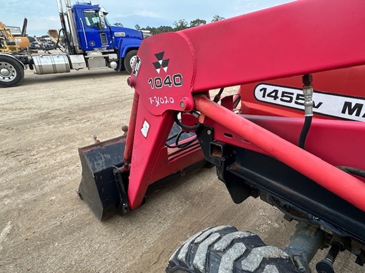 massey-ferguson-1455v-image-23