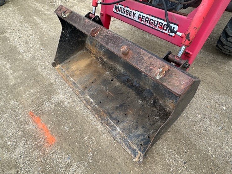 massey-ferguson-1455v-image-28