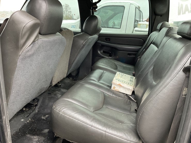 chevrolet-3500-image-6