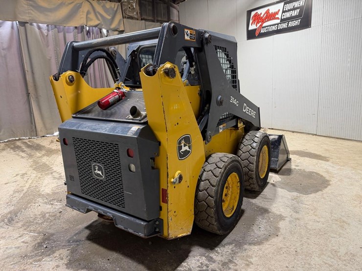 deere-314g-image-5