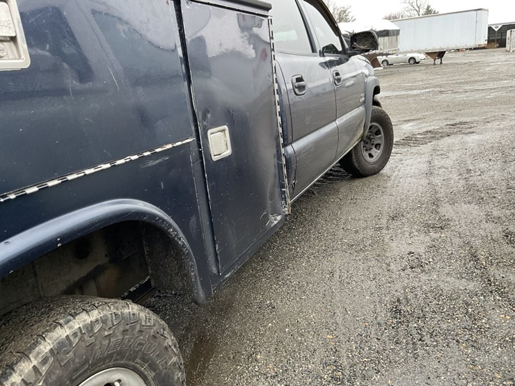 chevrolet-3500-image-5