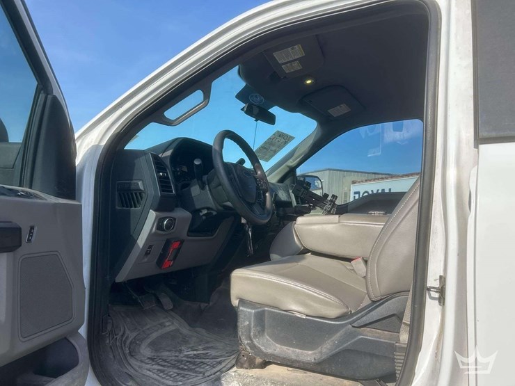 2016-ford-f150-image-7