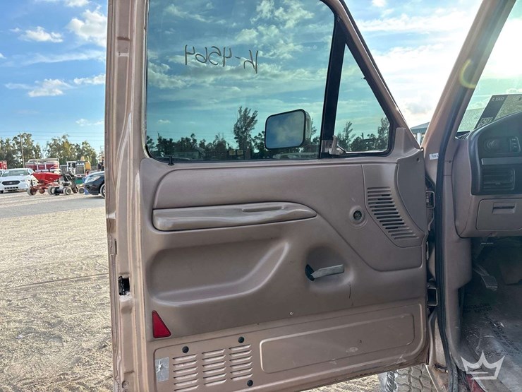 1993-ford-f250-image-9