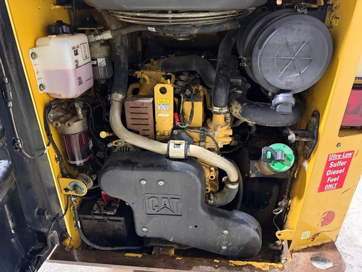 caterpillar-259d-image-17