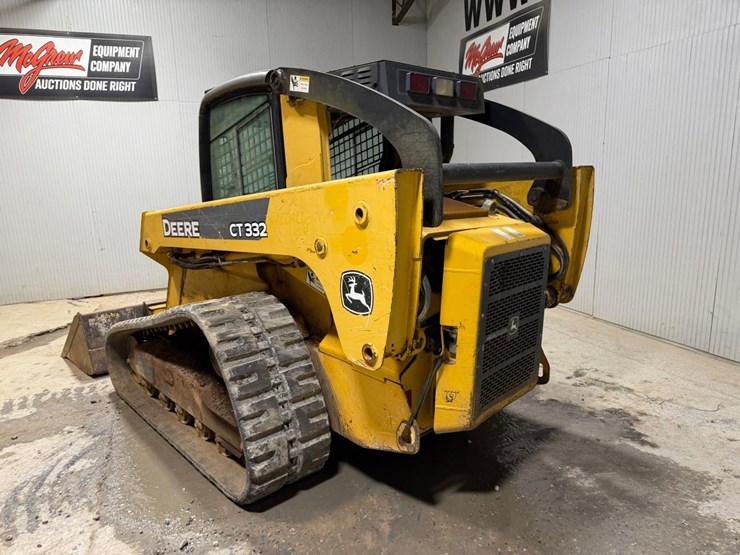 deere-ct332-image-3