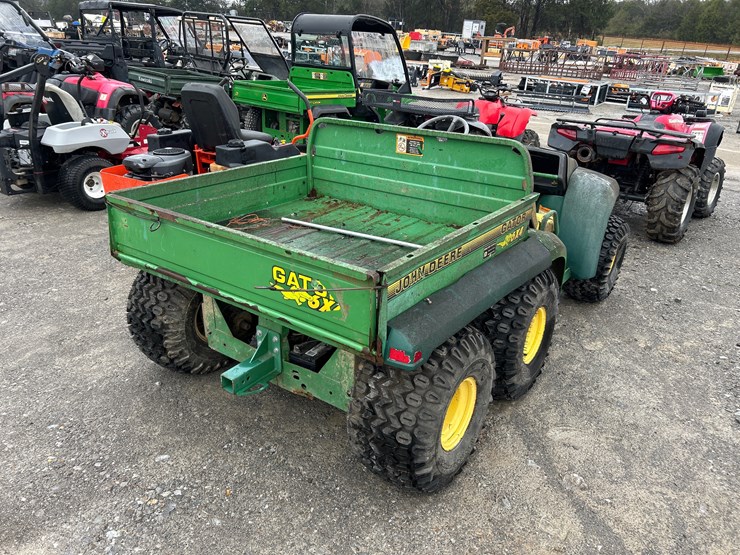 john-deere-gator-image-3