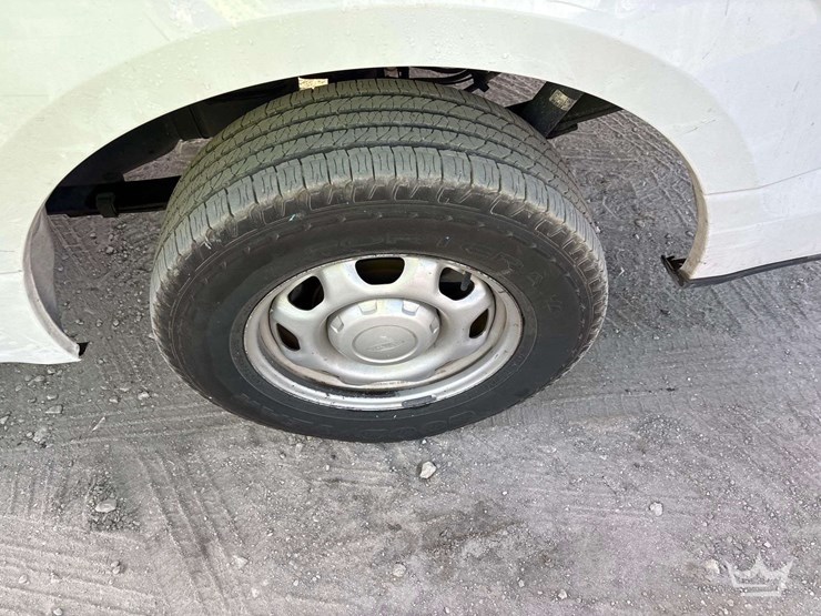 2017-ford-f150-image-21