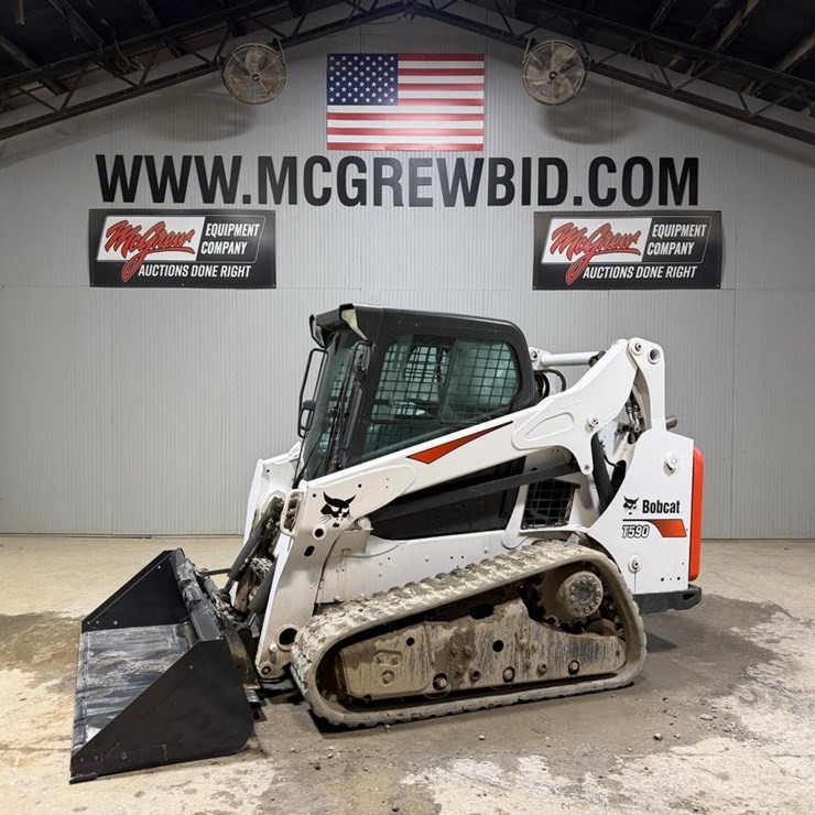 BOBCAT T590