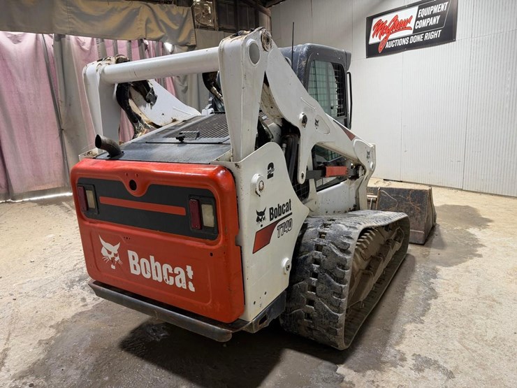 bobcat-t740-image-5