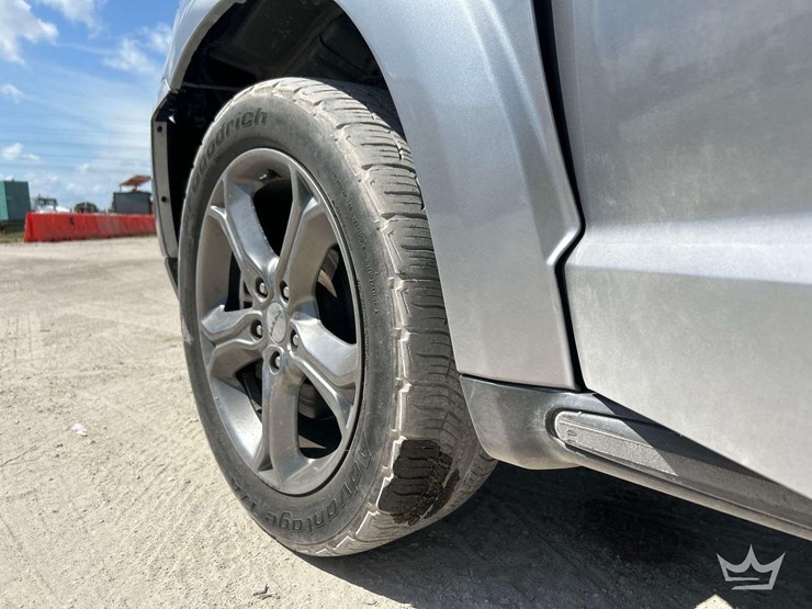 2016-dodge-journey-image-23