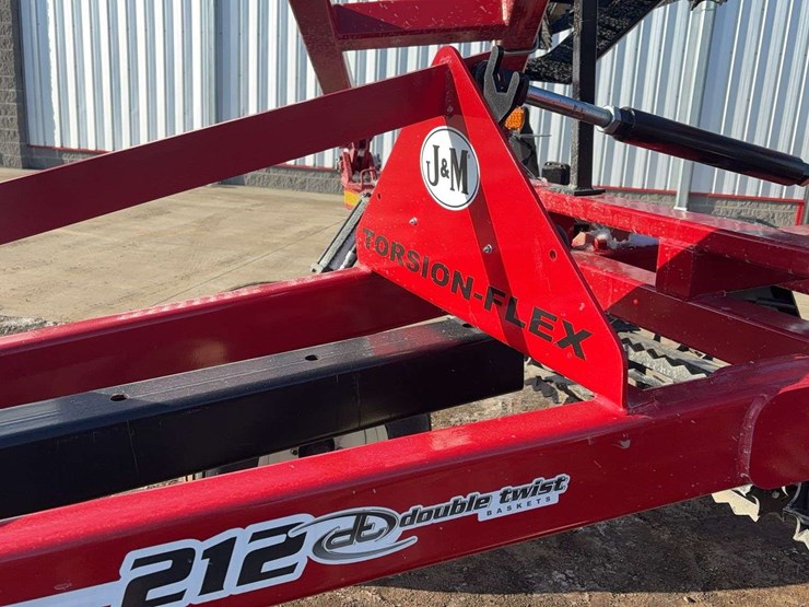 2024-j&m-tf212-image-26