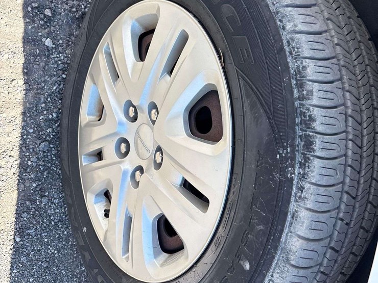 2017-dodge-grand-caravan-image-6