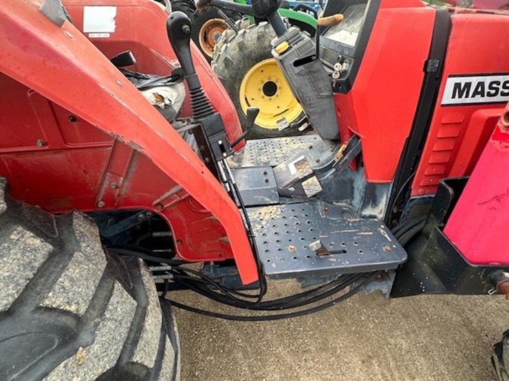 massey-ferguson-1455v-image-36