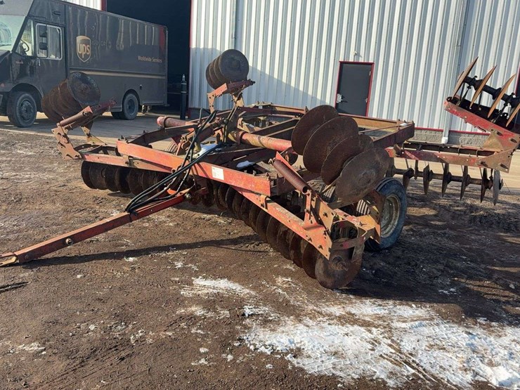 international-18-image-1