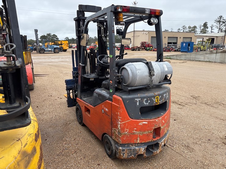 toyota-8fgcu15-image-3