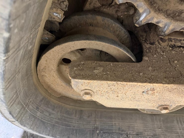 deere-ct332-image-22