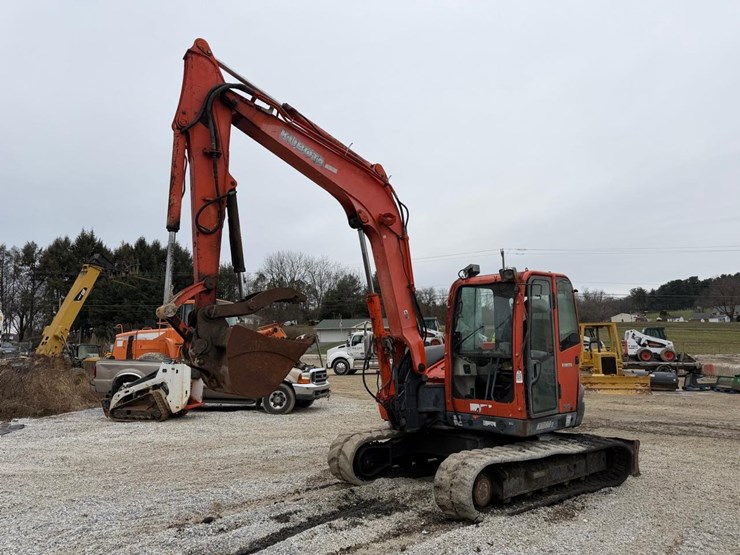 kubota-kx080-3-image-1