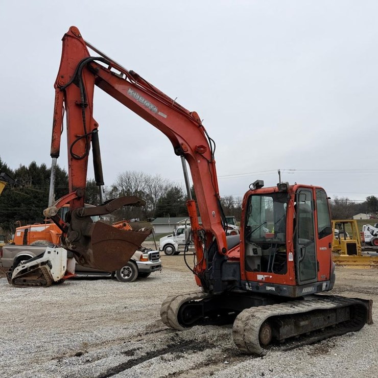 KUBOTA KX080-3