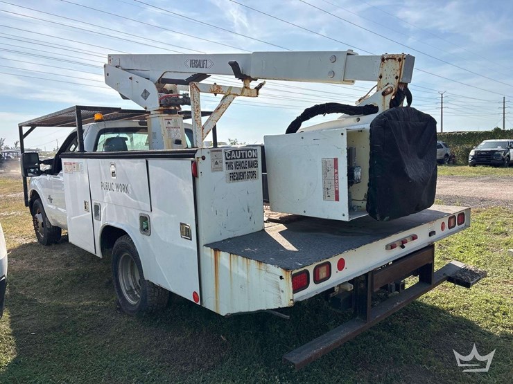 2015-ford-f350-image-4