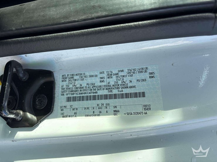 2017-ford-f150-image-5