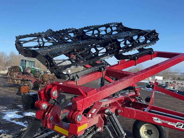 2024-j&m-tf212-image-14