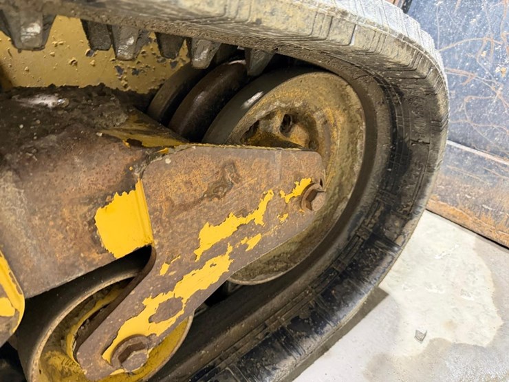 caterpillar-259d-image-21