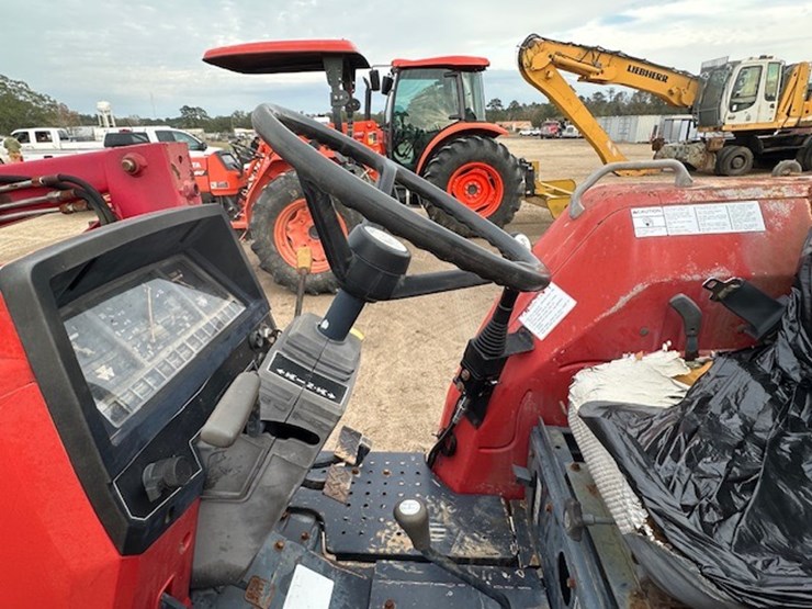 massey-ferguson-1455v-image-16