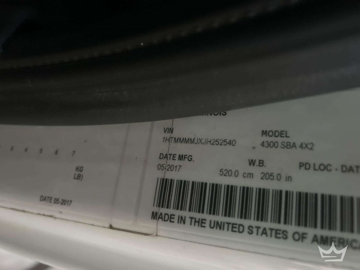 2018-international-durastar-4300-image-25