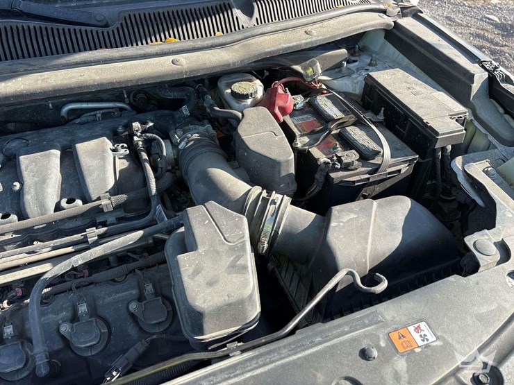 2018-ford-explorer-image-9