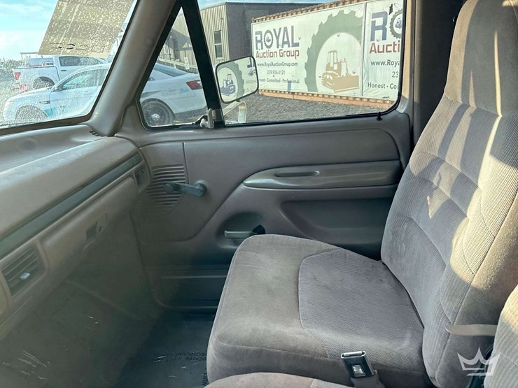 1993-ford-f250-image-15