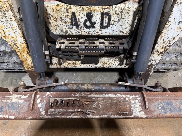 bobcat-t550-image-10