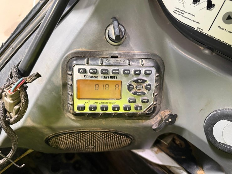 2019-bobcat-t650-image-29