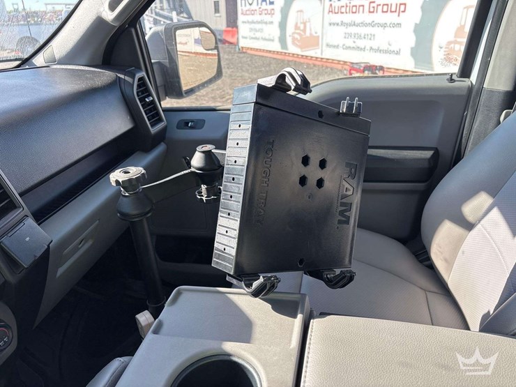 2018-ford-f150-image-15