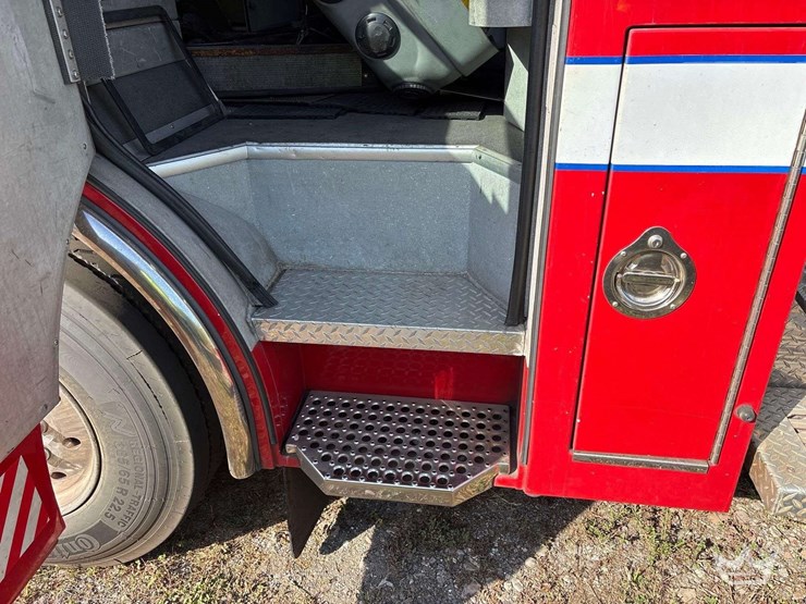 2008-spartan-gladiator-image-14