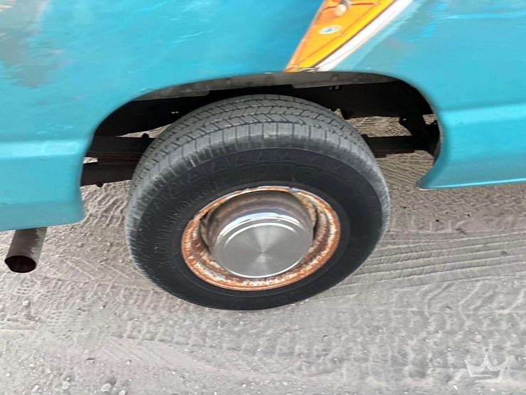 2004-ford-cargo-image-22