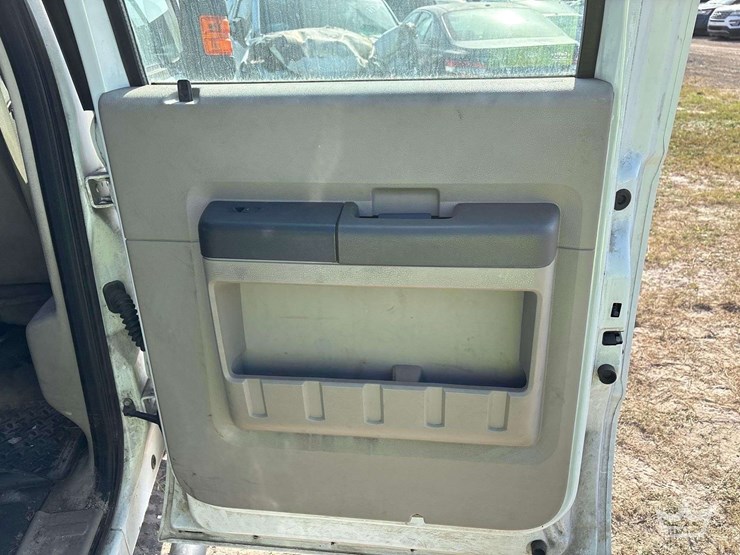 2008-ford-f350-image-18