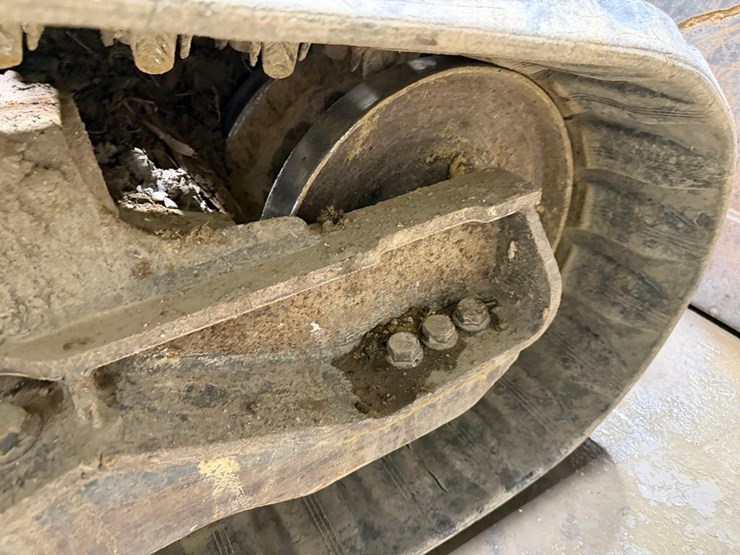 bobcat-t740-image-20