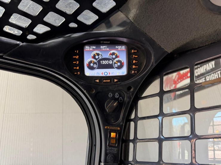 bobcat-t590-image-29