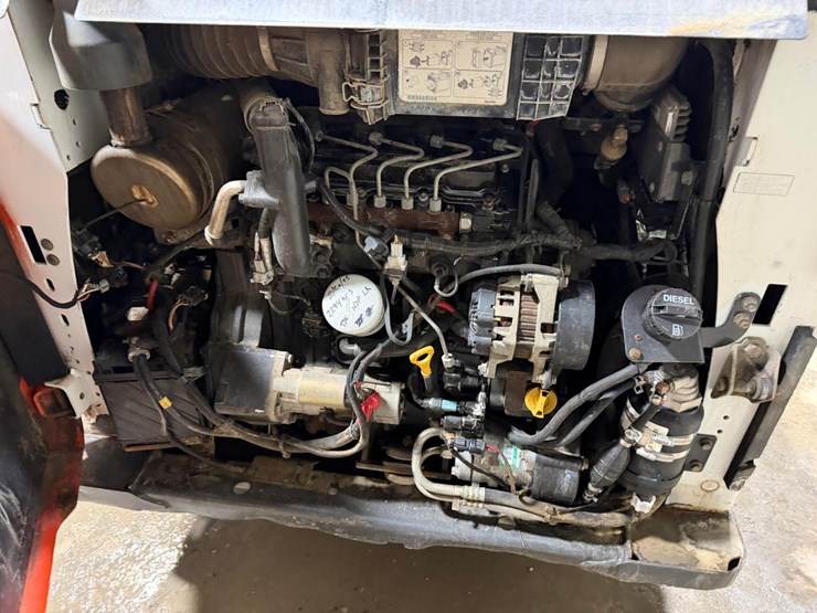 bobcat-t590-image-16