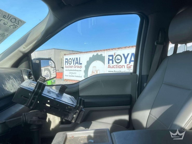 2016-ford-f150-image-11