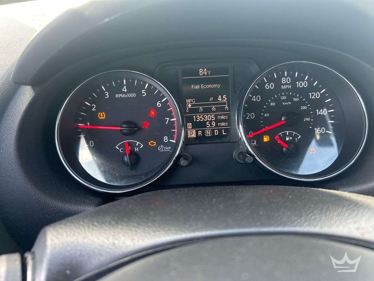 2015-nissan-rogue-image-15