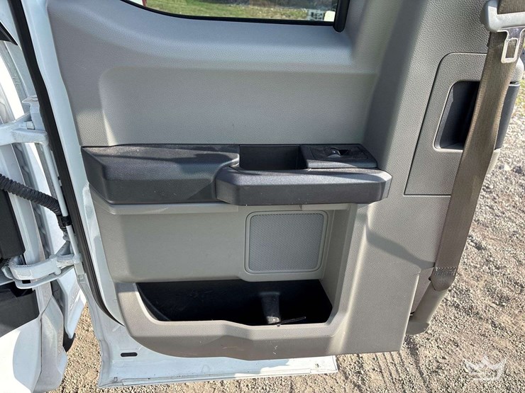 2018-ford-f150-image-17