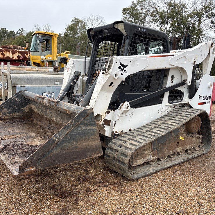 2014 BOBCAT T750