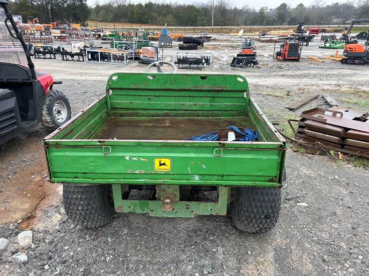 john-deere-gator-image-3