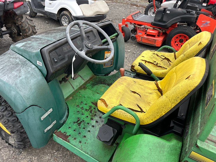 john-deere-gator-image-5