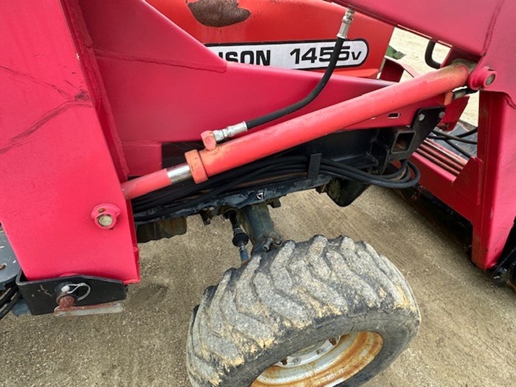 massey-ferguson-1455v-image-33
