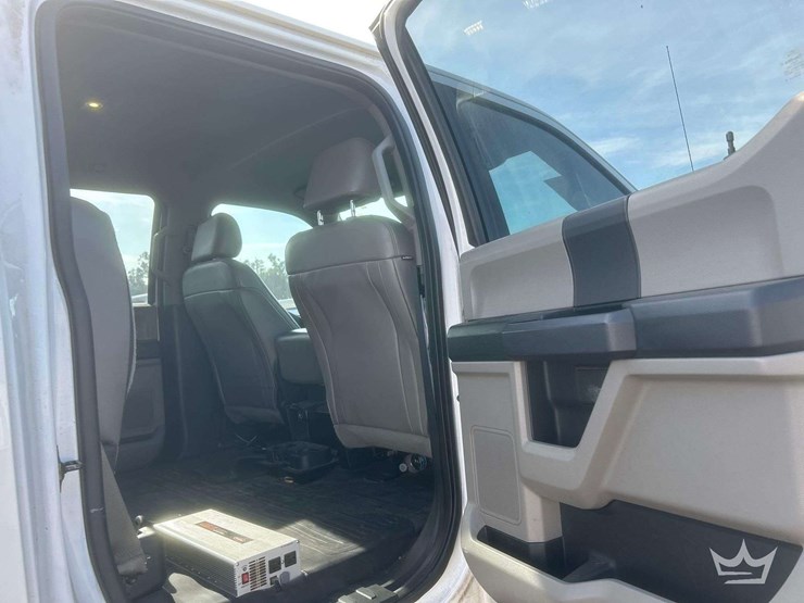 2016-ford-f150-image-19