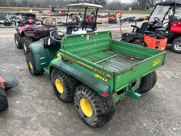 john-deere-gator-image-4